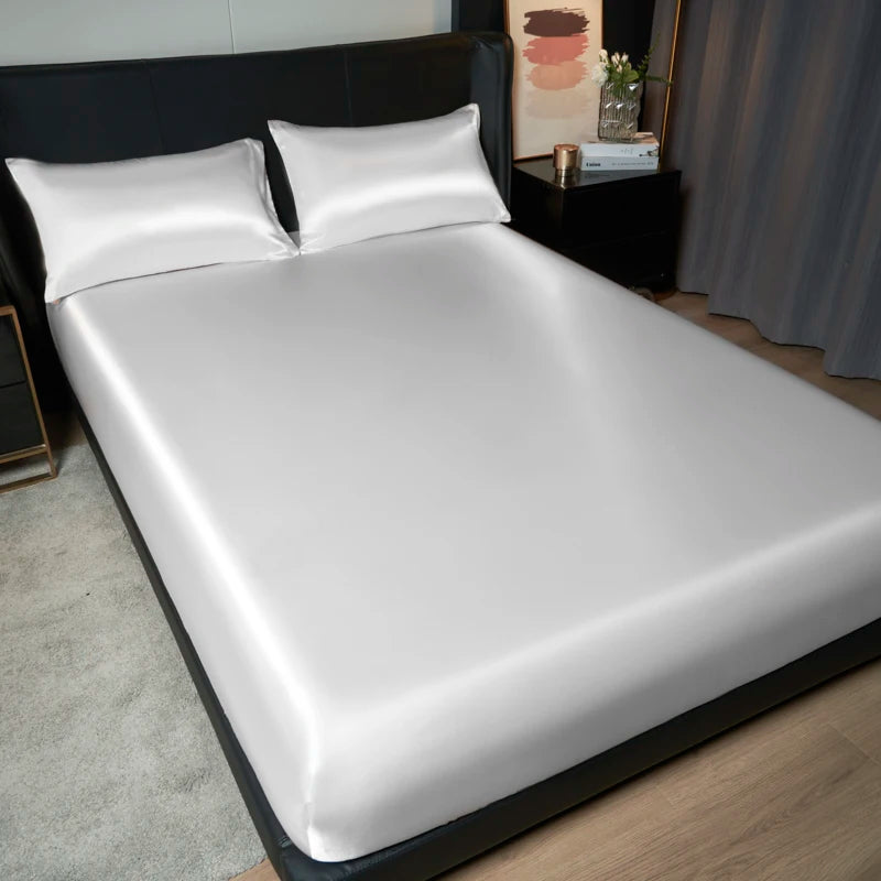 Luxury Satin Fitted Sheet Set - 35cm Height, King/Queen Size, Includes 2 Pillowcases, Timeless Elegance for Discerning Sleep