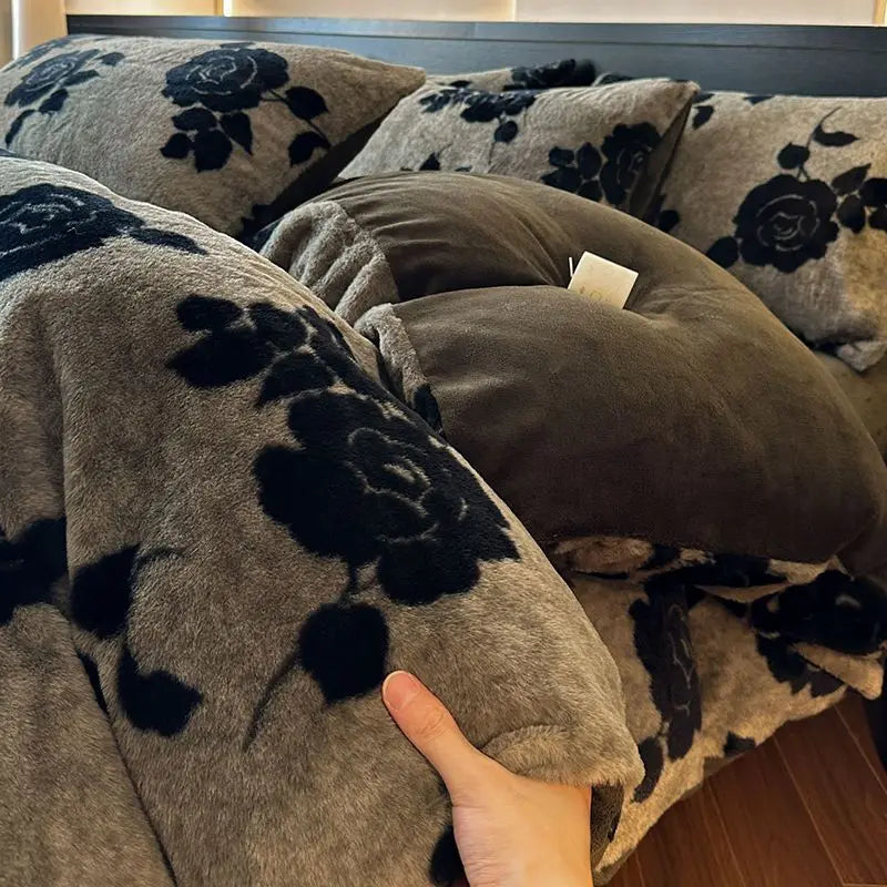 4-Piece Thick Thermal Fleece Bedding Set – Class A Rabbit Plush & Coral Fleece, Leopard Print Quilt Cover, Bed Sheet & Pillowcases