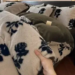 4-Piece Thick Thermal Fleece Bedding Set – Class A Rabbit Plush & Coral Fleece, Leopard Print Quilt Cover, Bed Sheet & Pillowcases