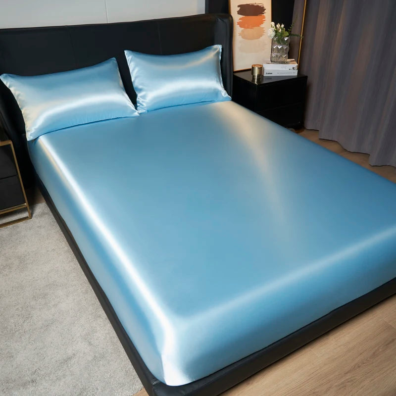 Luxury Satin Fitted Sheet Set - 35cm Height, King/Queen Size, Includes 2 Pillowcases, Timeless Elegance for Discerning Sleep